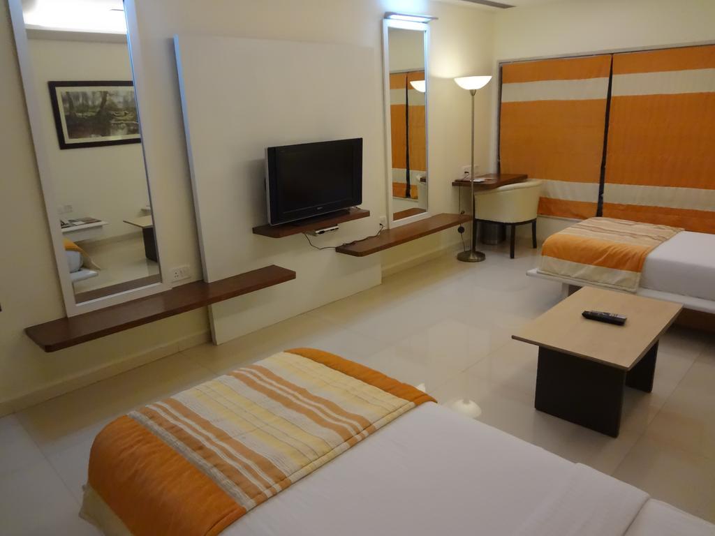 United 21 - Thane Room photo