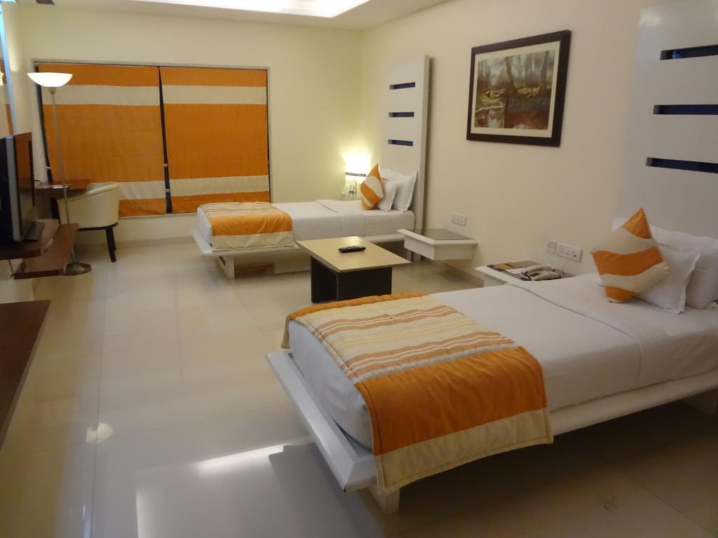 United 21 - Thane Room photo
